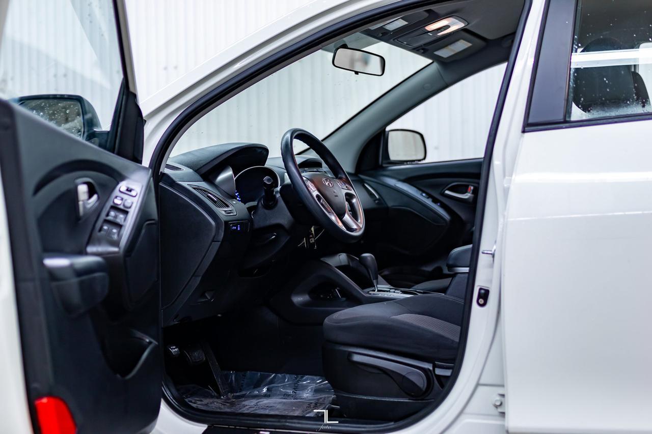 2011 Hyundai Tucson AWD GL Sport Red Deer AB
