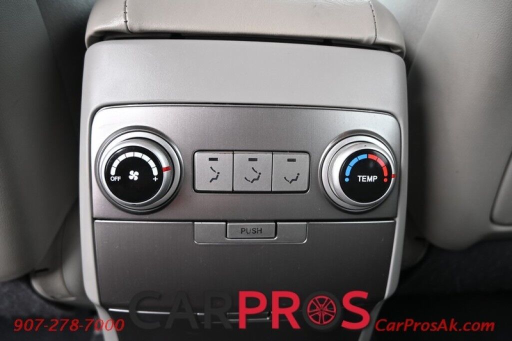 2011 Hyundai Veracruz GLS - 3.8L V6 - AWD - Automatic - 3rd Row - Power Windows & Locks - Aftermarket Radio - Alloy Wheels Anchorage AK