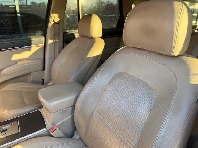 2011 Hyundai Veracruz Limited w/3rd Row Seating Greensboro NC