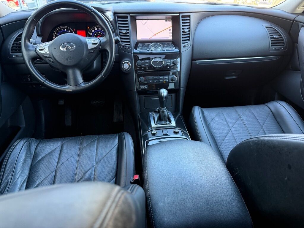 2011 INFINITI FX35 Base Orange MA