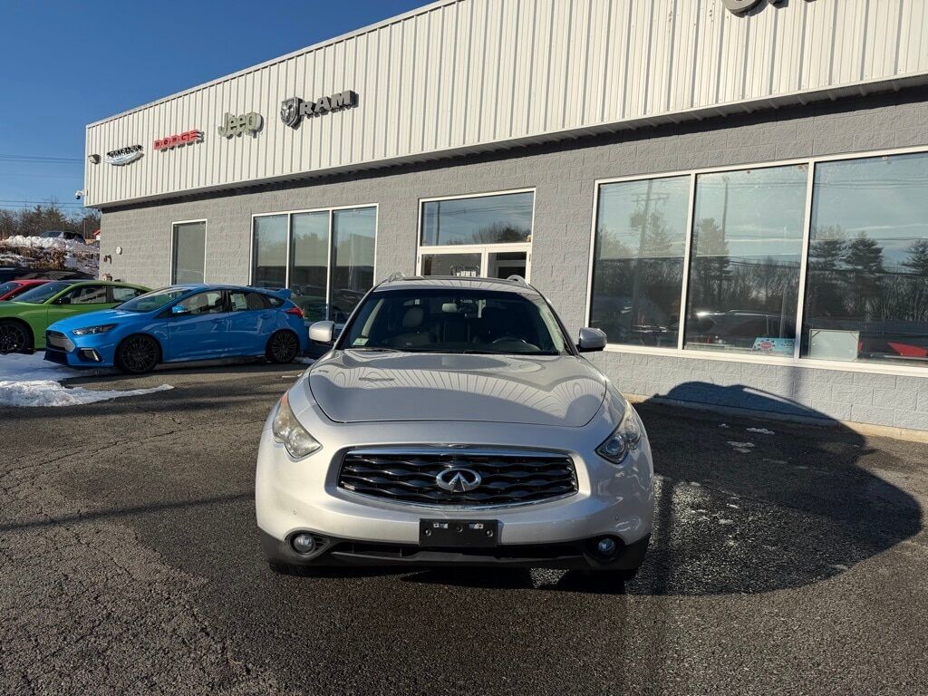 2011 INFINITI FX35 Base Orange MA