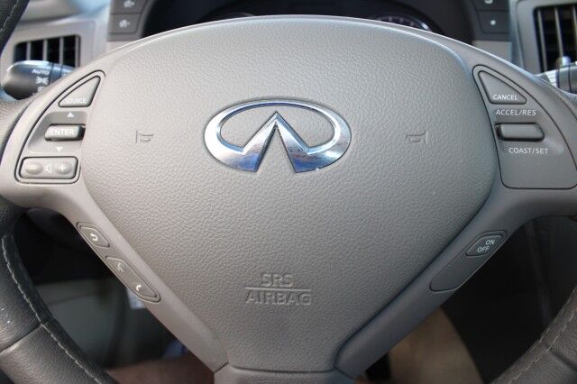 2011 INFINITI G37 Convertible Base Melbourne FL