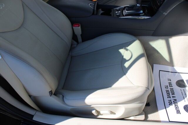 2011 INFINITI G37 Convertible Base Melbourne FL