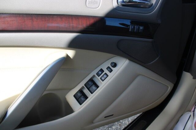 2011 INFINITI G37 Convertible Base Melbourne FL