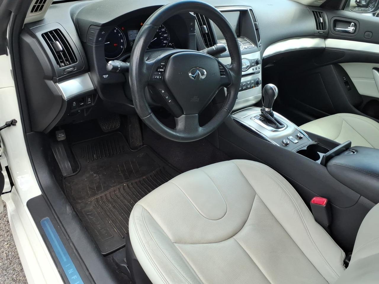 2011 INFINITI G37 Convertible Base Roanoke VA