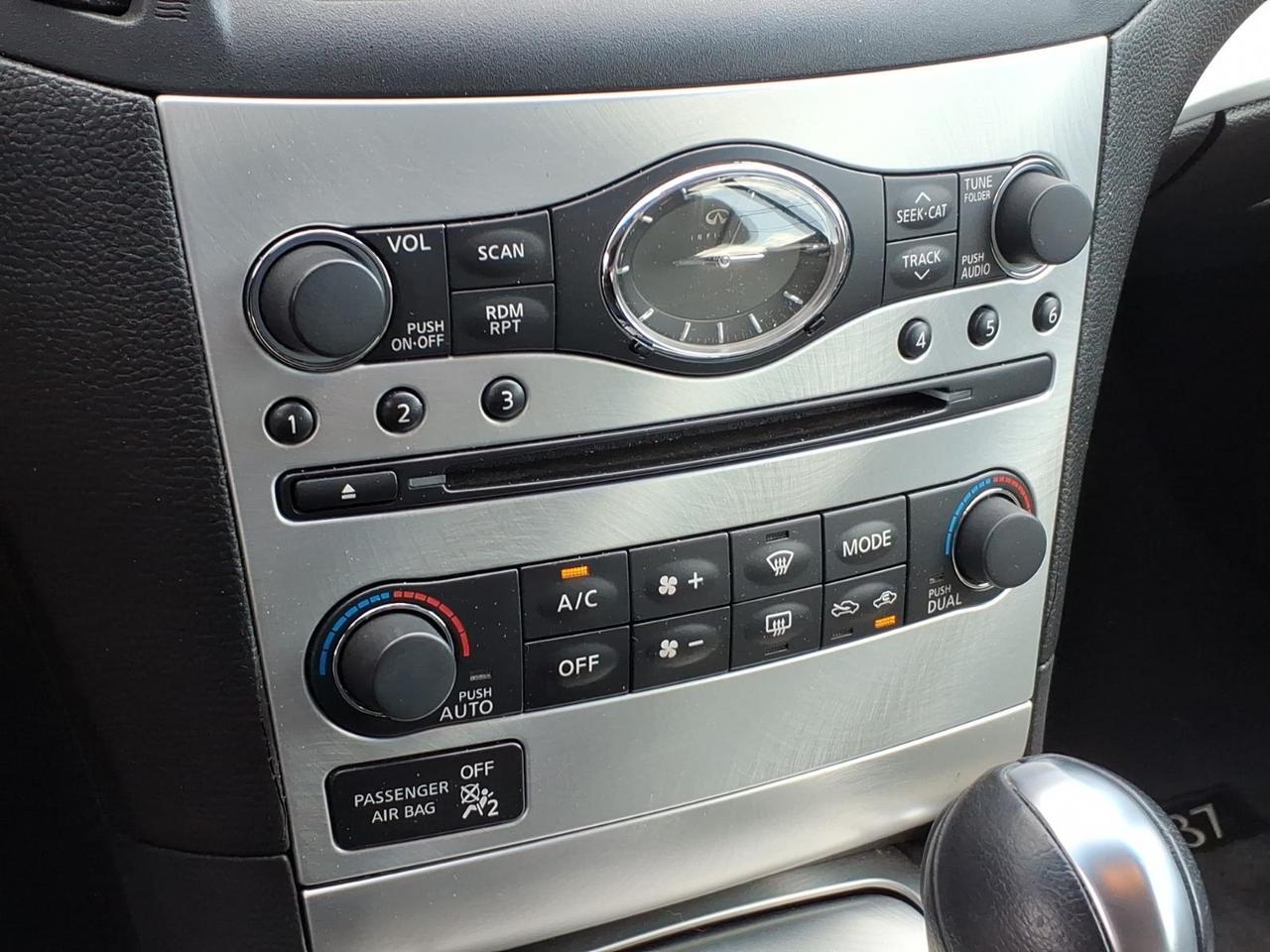 2011 INFINITI G37 Convertible Base Roanoke VA