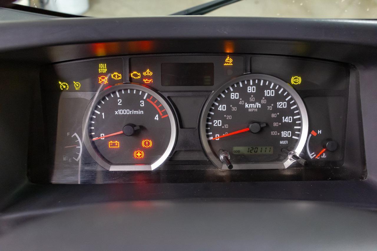 2011 ISUZU NPR REG CAB TILT CAB DECK Red Deer AB
