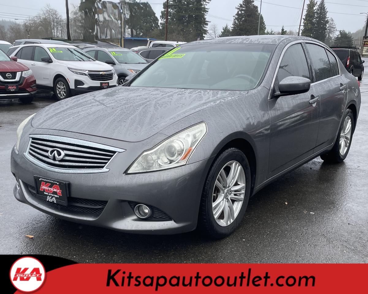 2011 Infiniti G G37 Journey Sedan 4D