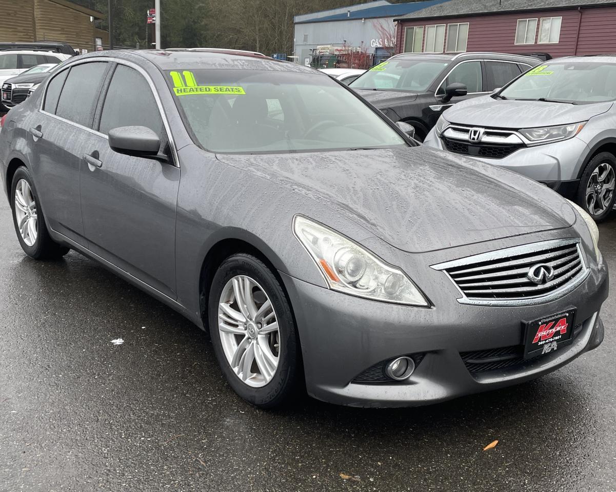 2011 Infiniti G G37 Journey Sedan 4D
