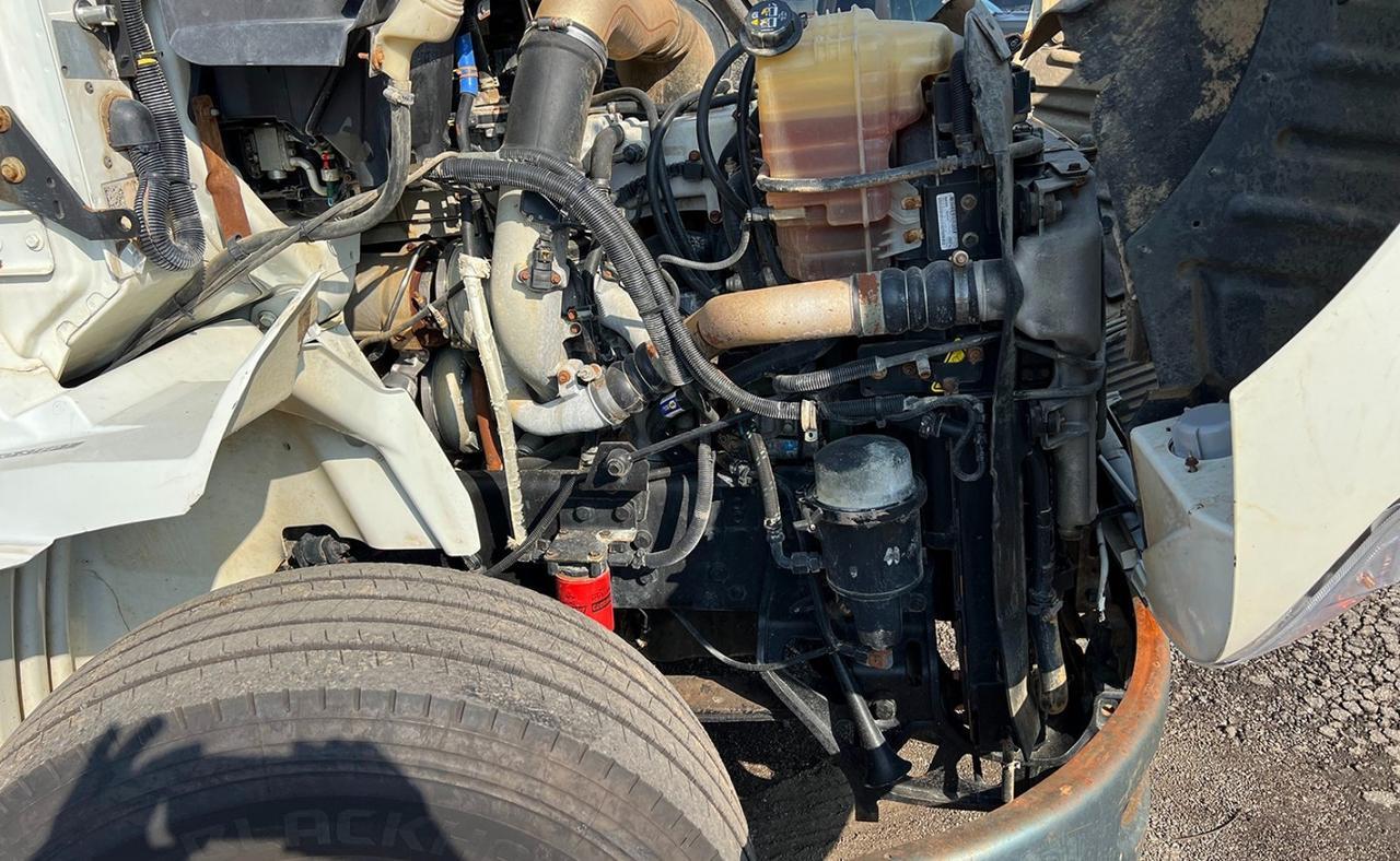 2011 International 8600 60,000 lb. Galbreath Roll-off Truck Tampa FL