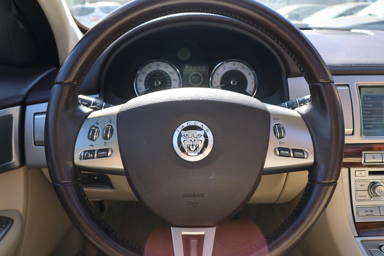 2011 JAGUAR XF PREMIUM Houston TX