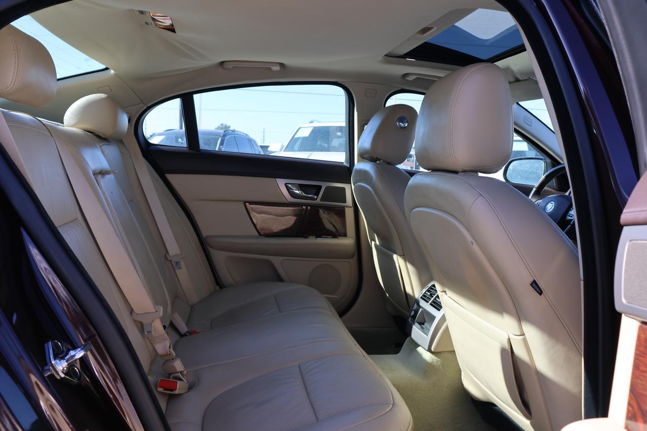 2011 JAGUAR XF PREMIUM Houston TX