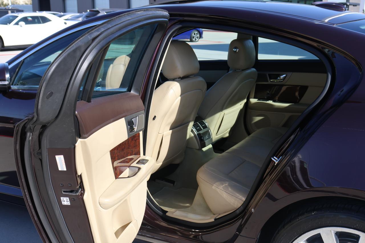 2011 JAGUAR XF PREMIUM Houston TX