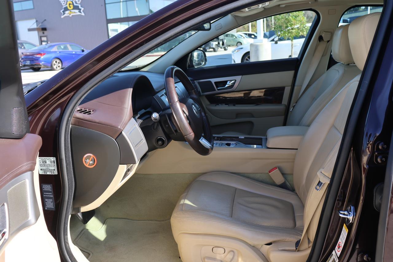 2011 JAGUAR XF PREMIUM Houston TX