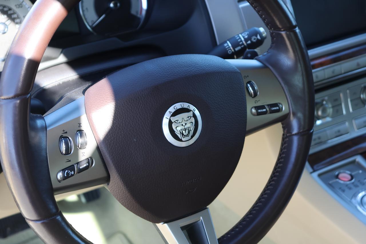 2011 JAGUAR XF PREMIUM Houston TX