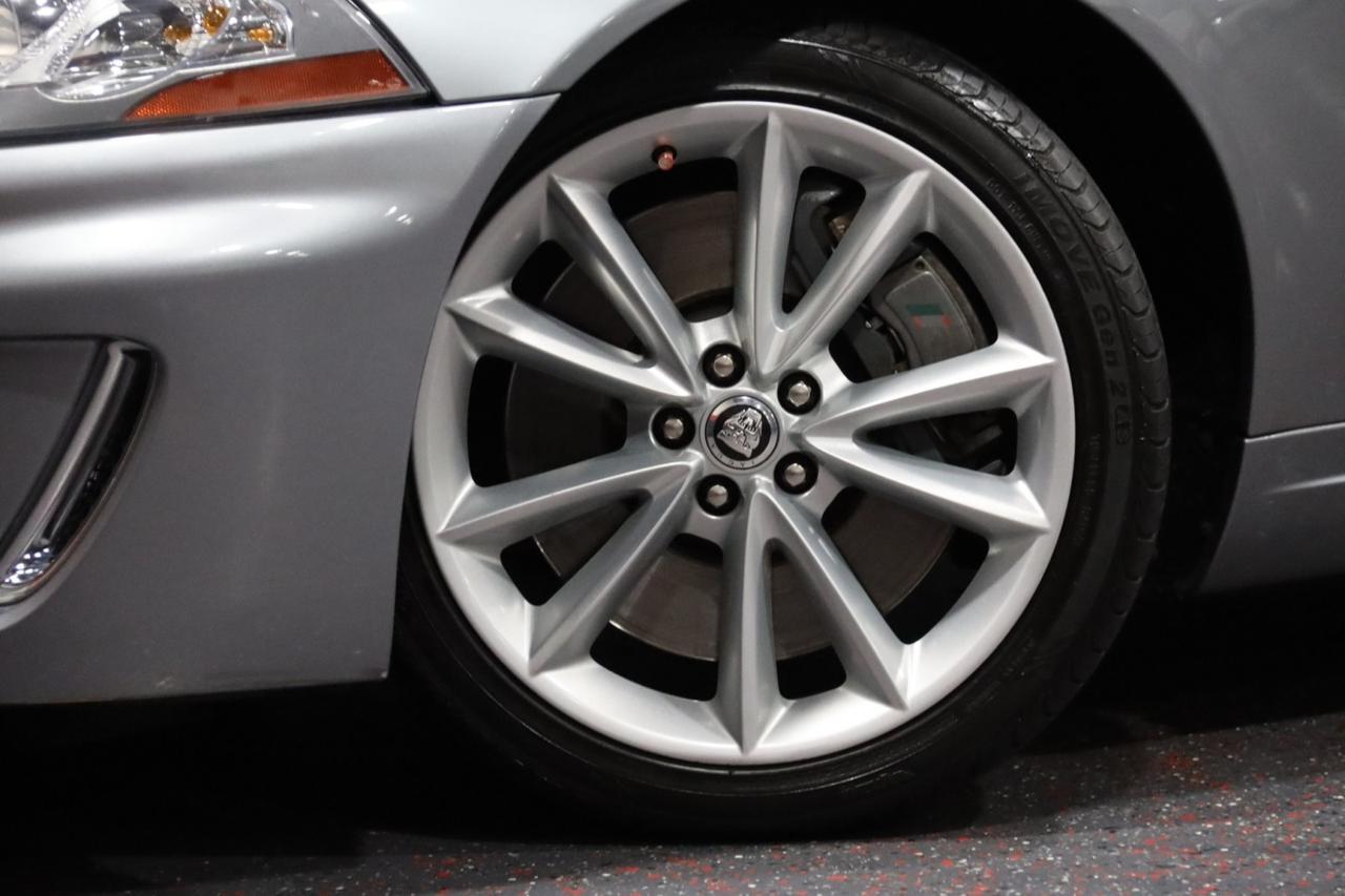 2011 Jaguar XKR 2dr Convertible Skokie IL
