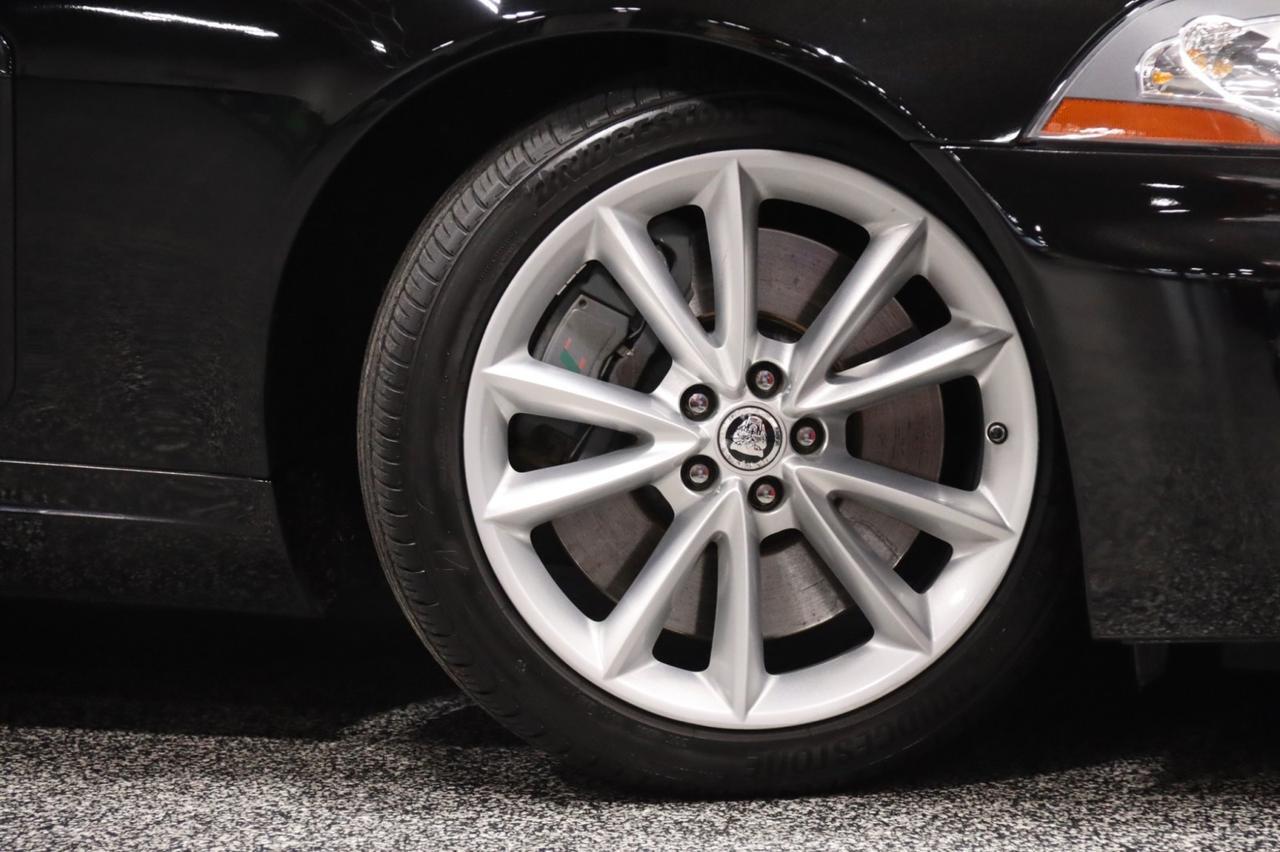 2011 Jaguar XKR 2dr Coupe Skokie IL