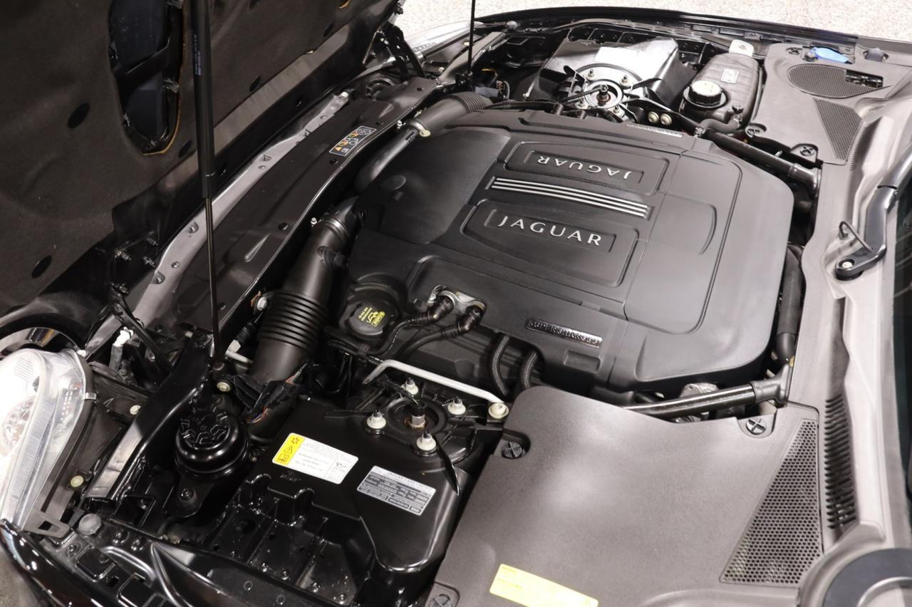 2011 Jaguar XKR 2dr Coupe Skokie IL