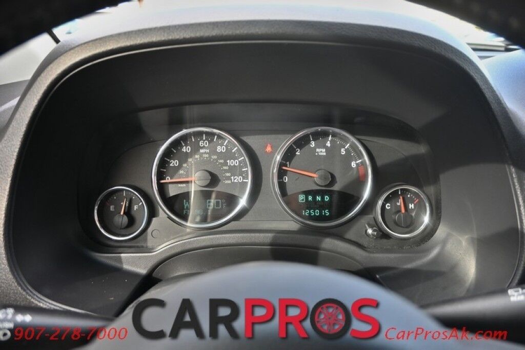 2011 Jeep Compass Limited - 4X4 - Auto Start - Power & Heated Leather Seats - Sunroof - Boston Premium Speakers - Cruise Control - Keyless Entry - Aluminum Wheels - 29 MPG Anchorage AK