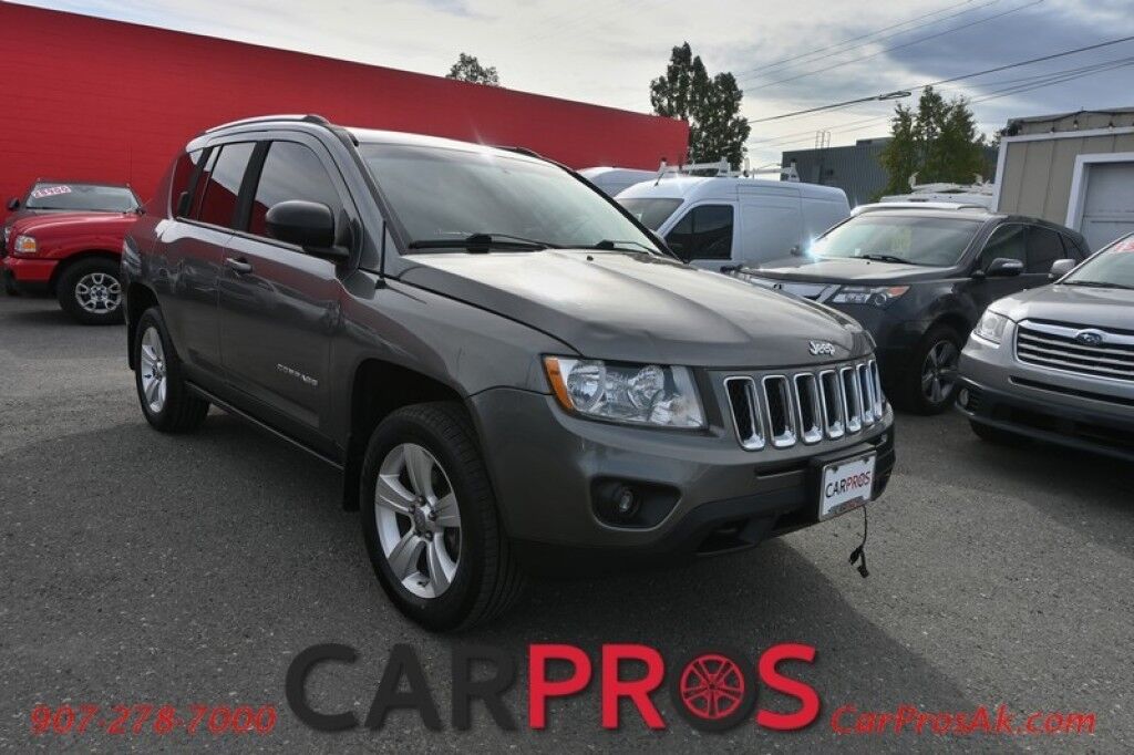 2011 Jeep Compass Limited - 4X4 - Auto Start - Power & Heated Leather Seats - Sunroof - Boston Premium Speakers - Cruise Control - Keyless Entry - Aluminum Wheels - 29 MPG Anchorage AK