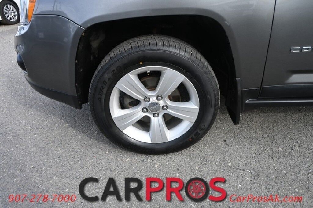 2011 Jeep Compass Limited - 4X4 - Auto Start - Power & Heated Leather Seats - Sunroof - Boston Premium Speakers - Cruise Control - Keyless Entry - Aluminum Wheels - 29 MPG Anchorage AK
