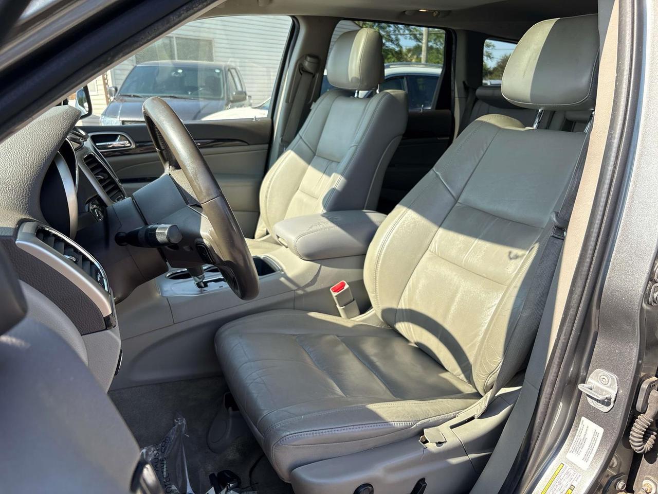 2011 Jeep Grand Cherokee 4WD 4dr Laredo Indianapolis IN