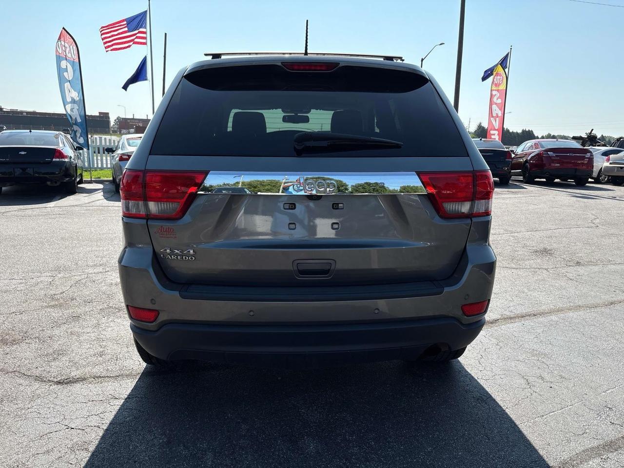 2011 Jeep Grand Cherokee 4WD 4dr Laredo Indianapolis IN