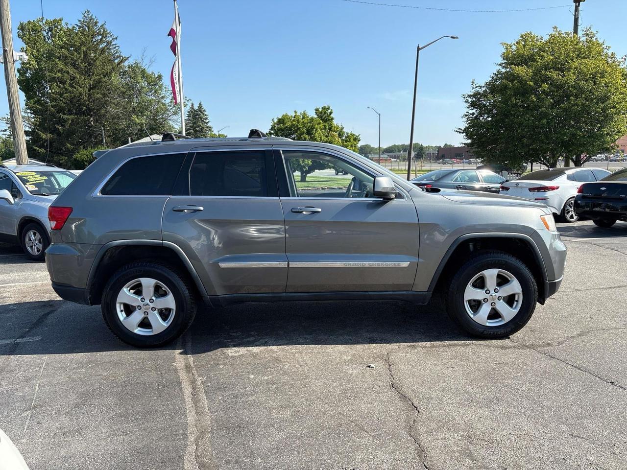 2011 Jeep Grand Cherokee 4WD 4dr Laredo Indianapolis IN