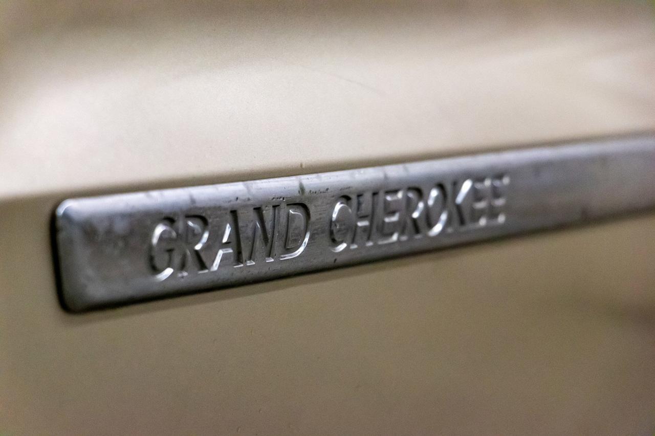 2011 Jeep Grand Cherokee AWD Laredo Leather Nav BCam Red Deer AB