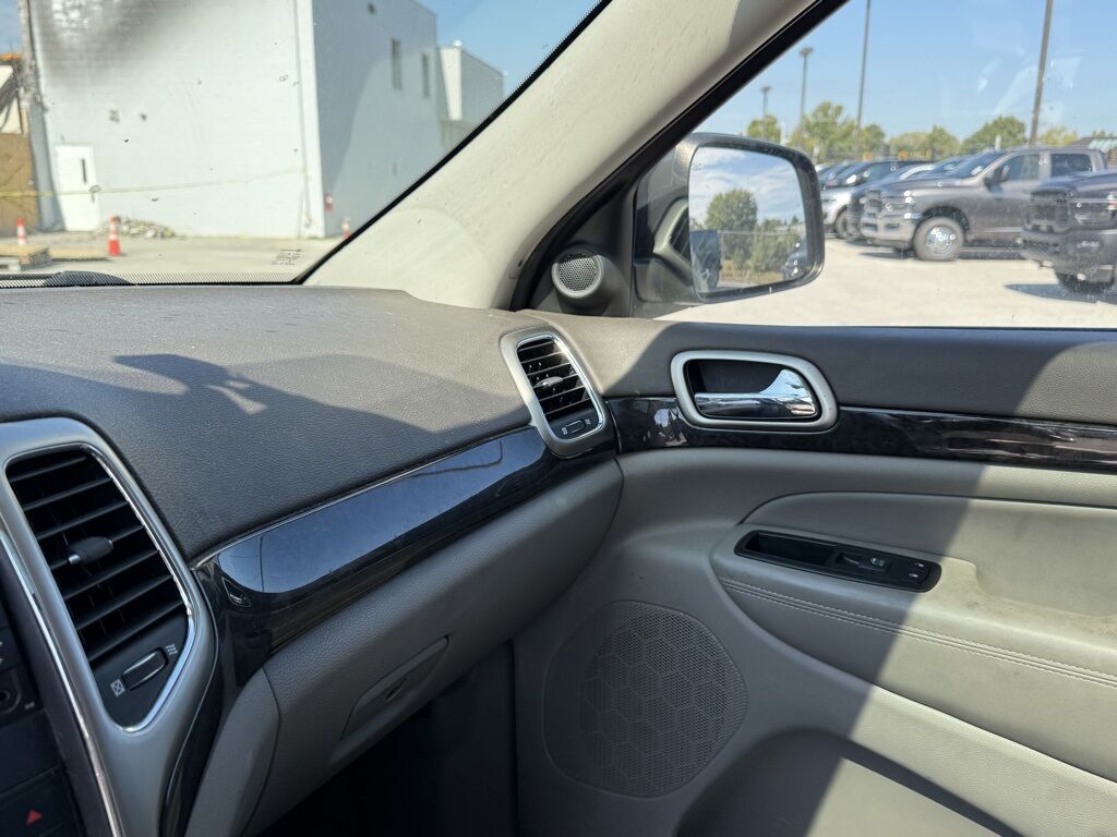 2011 Jeep Grand Cherokee Laredo Crestwood KY