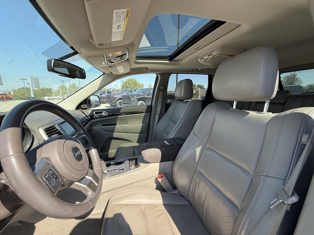 2011 Jeep Grand Cherokee Laredo Crestwood KY