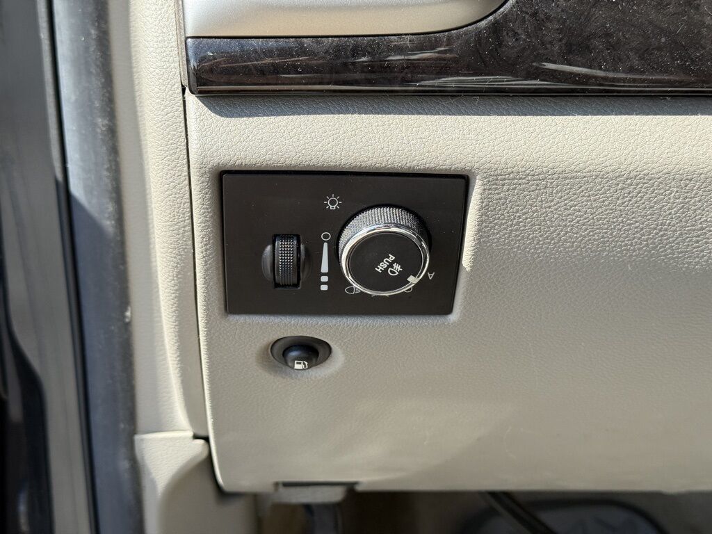 2011 Jeep Grand Cherokee Laredo Crestwood KY