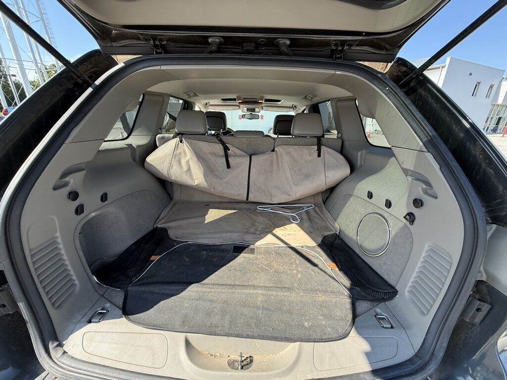 2011 Jeep Grand Cherokee Laredo Crestwood KY