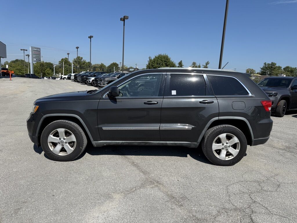 2011 Jeep Grand Cherokee Laredo Crestwood KY