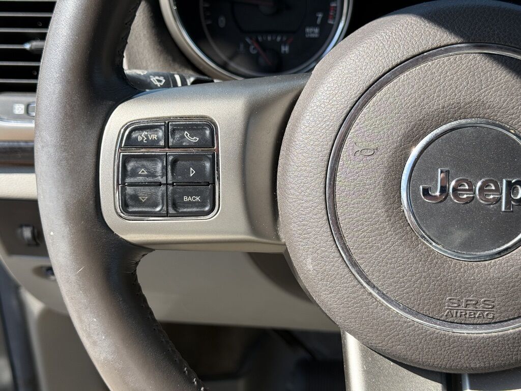 2011 Jeep Grand Cherokee Laredo Crestwood KY