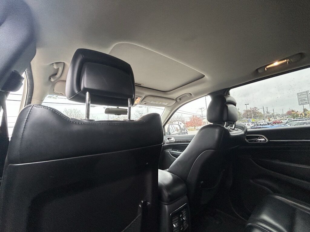 2011 Jeep Grand Cherokee Laredo Crestwood KY