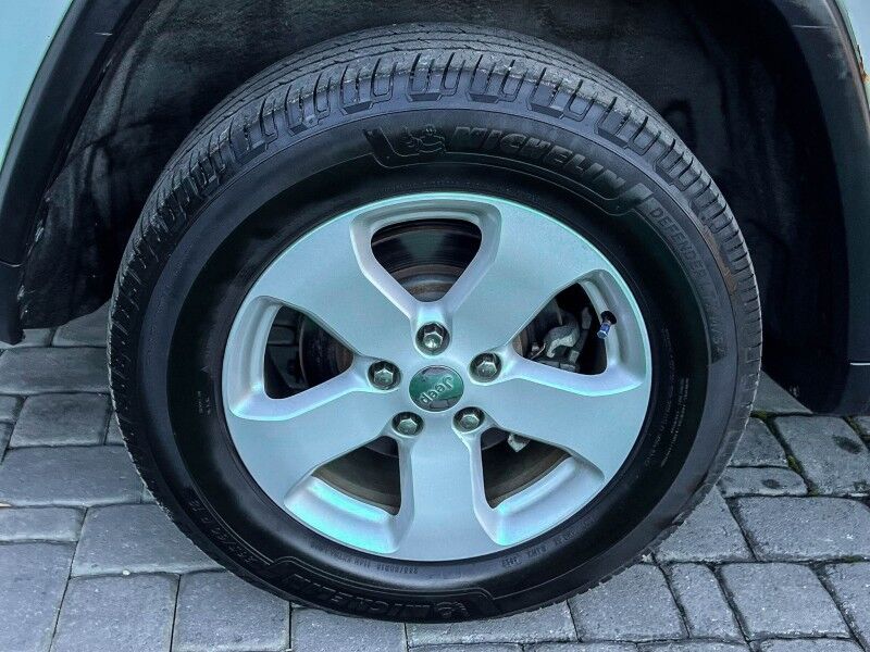 2011 Jeep Grand Cherokee Laredo Wilmington NC