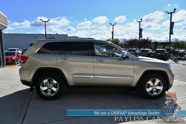 2011 Jeep Grand Cherokee Overland / 4X4 / 5.7 V8 / AutoStart / Heated & Cooled Leather Seats / Heated Steering Wheel / Navigation / Sunroof / Lane Departure & Blind Spot / Adaptive Cruise / Back Up Camera / Power Liftgate / Tow Pkg Anchorage AK