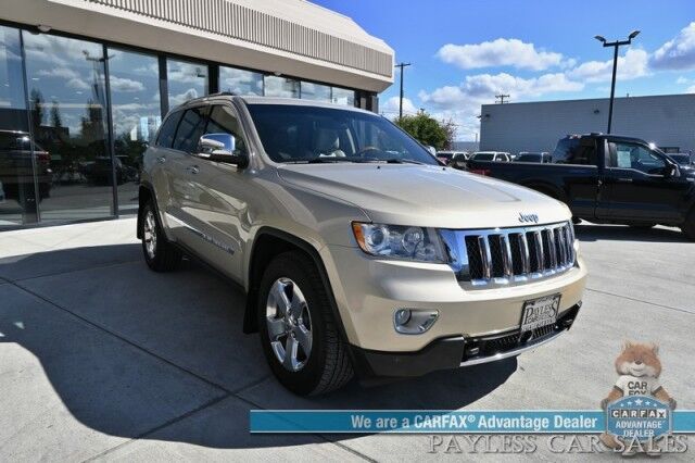 2011 Jeep Grand Cherokee Overland / 4X4 / 5.7 V8 / AutoStart / Heated & Cooled Leather Seats / Heated Steering Wheel / Navigation / Sunroof / Lane Departure & Blind Spot / Adaptive Cruise / Back Up Camera / Power Liftgate / Tow Pkg Anchorage AK