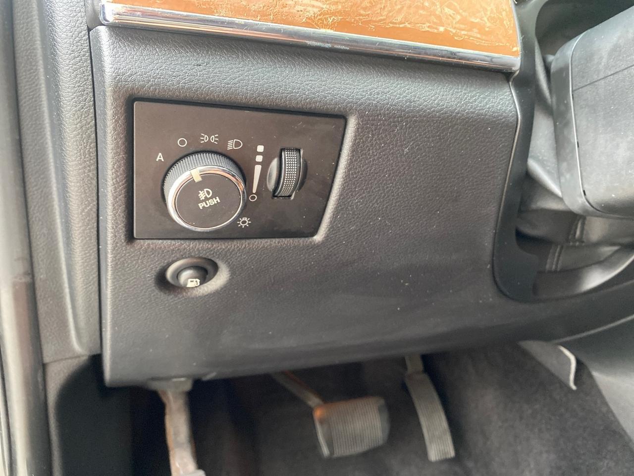 2011 Jeep Grand Cherokee Overland LOW MILES 66,486 Pompano Beach FL