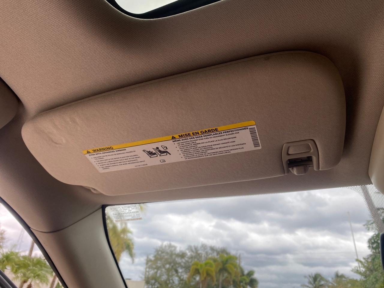 2011 Jeep Grand Cherokee Overland LOW MILES 66,486 Pompano Beach FL