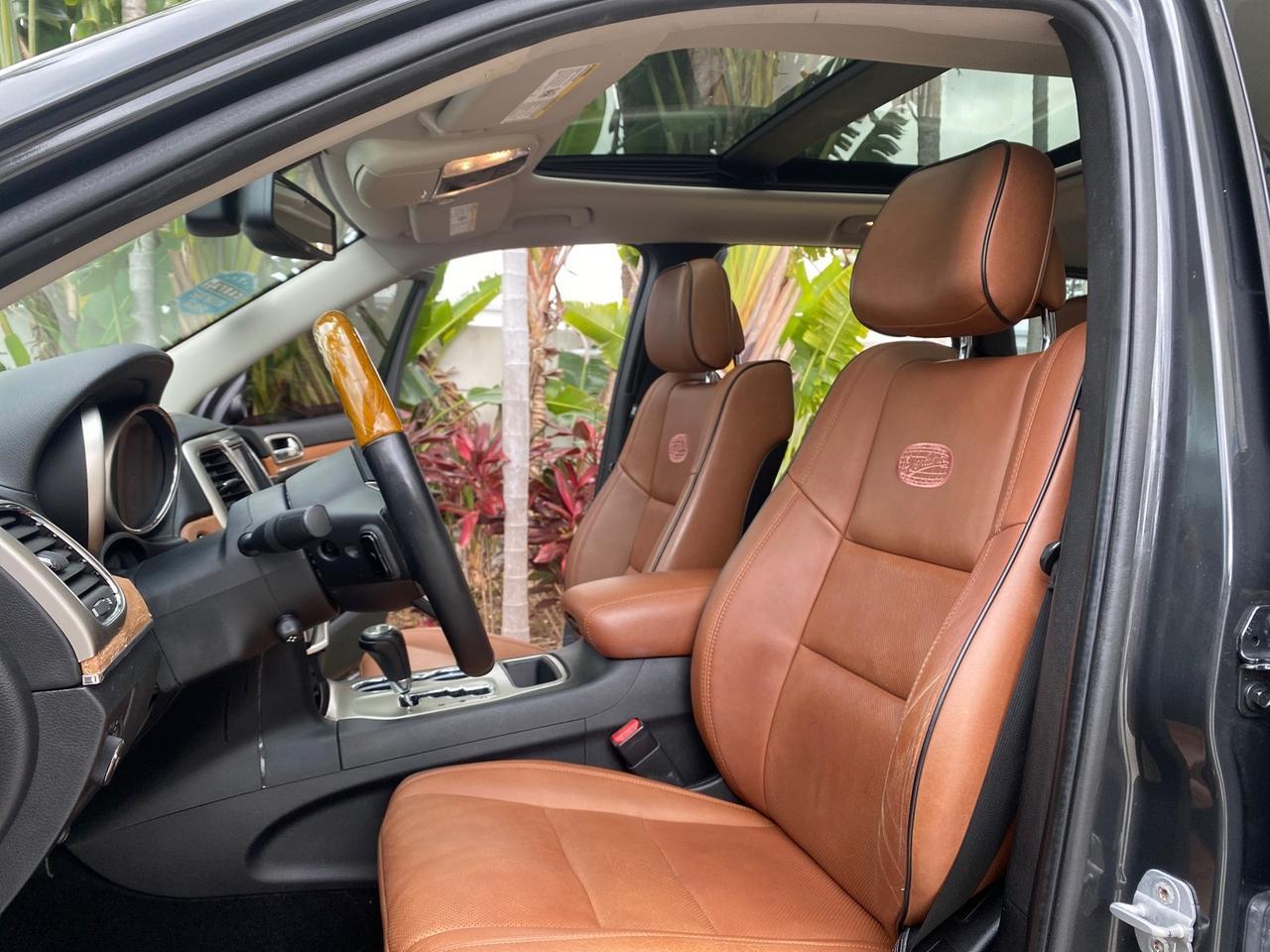 2011 Jeep Grand Cherokee Overland LOW MILES 66,486 Pompano Beach FL