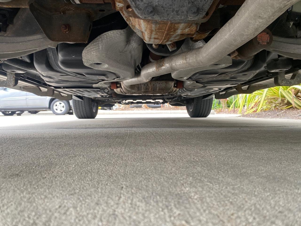 2011 Jeep Grand Cherokee Overland LOW MILES 66,486 Pompano Beach FL