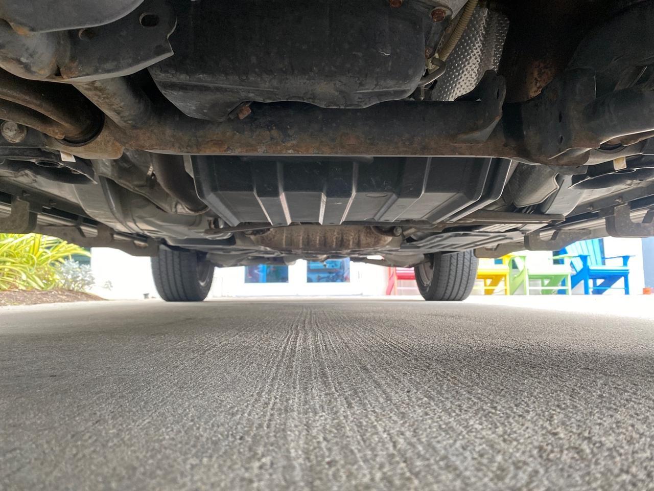 2011 Jeep Grand Cherokee Overland LOW MILES 66,486 Pompano Beach FL