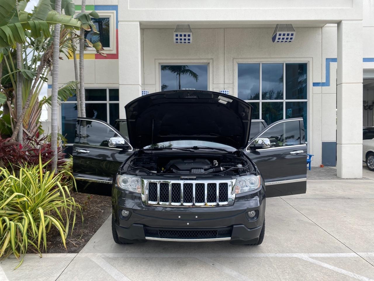 2011 Jeep Grand Cherokee Overland LOW MILES 66,486 Pompano Beach FL
