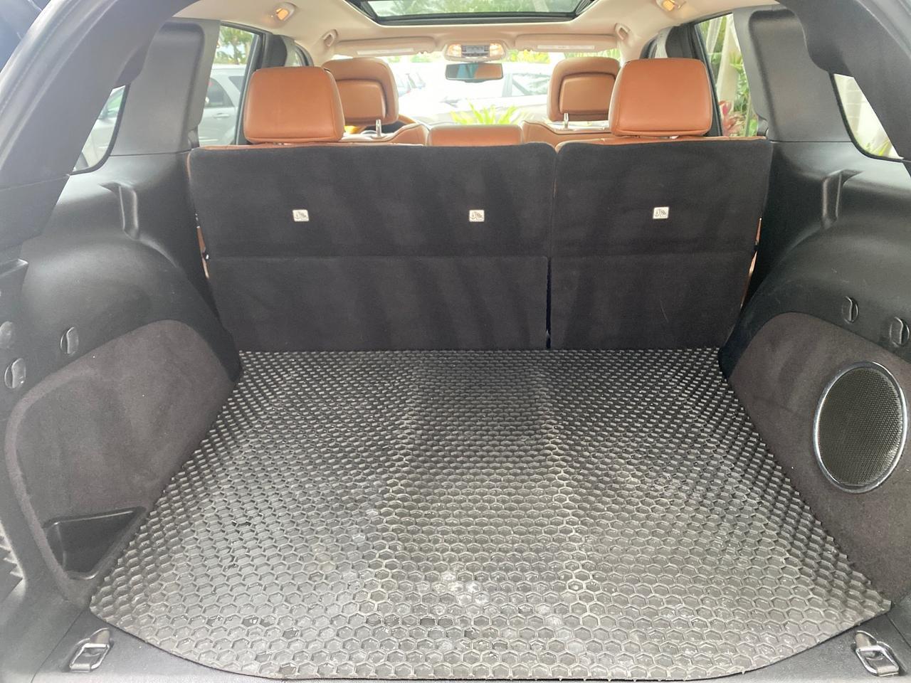 2011 Jeep Grand Cherokee Overland LOW MILES 66,486 Pompano Beach FL