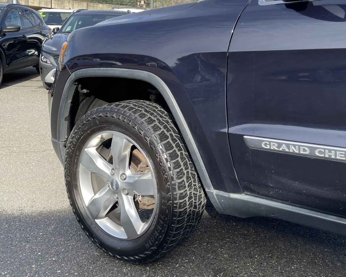 2011 Jeep Grand Cherokee Overland Sport Utility 4D