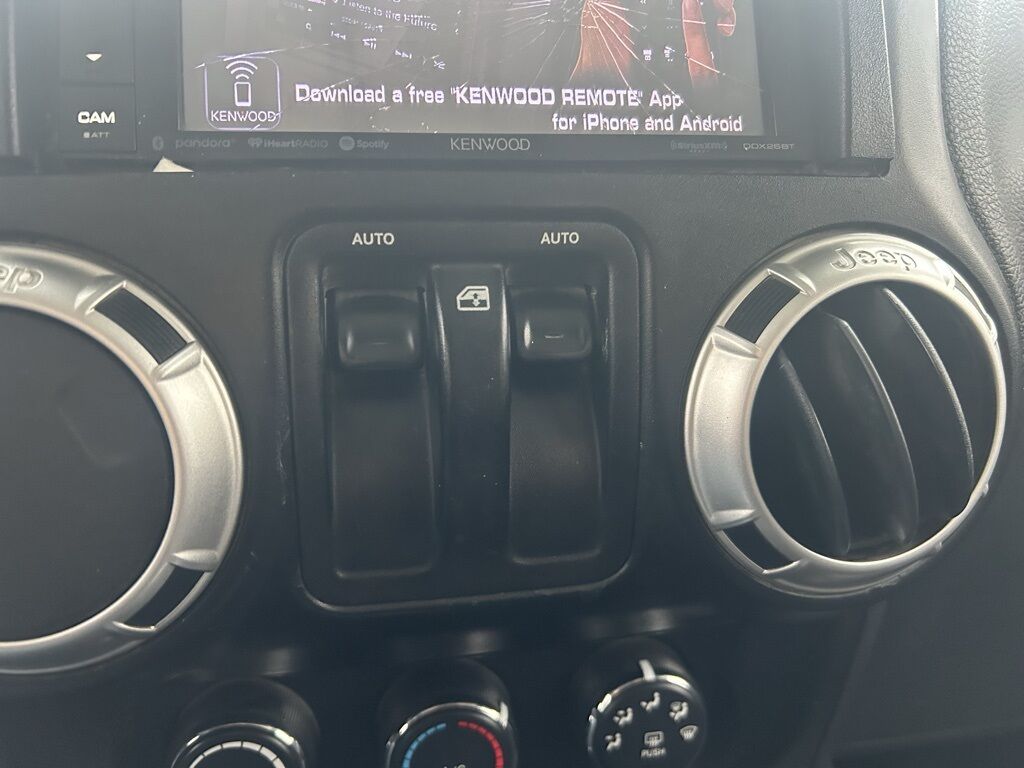 2011 Jeep Wrangler Sahara Crestwood KY