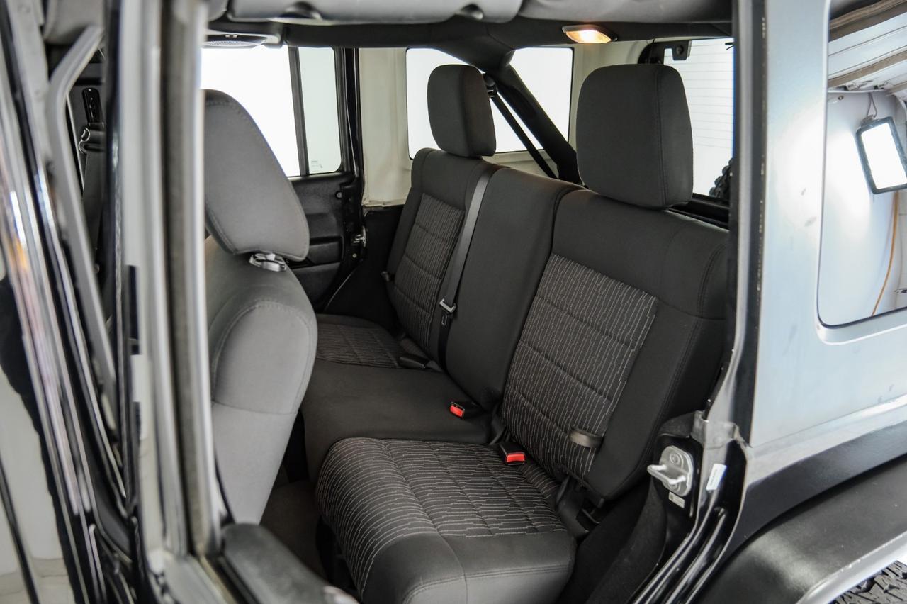 2011 Jeep Wrangler UNLIMITED SPORT 4WD AUTOMATIC HARD TOP CONVERTIBLE RUNNING BOARDS TOWING HITCH Carrollton TX