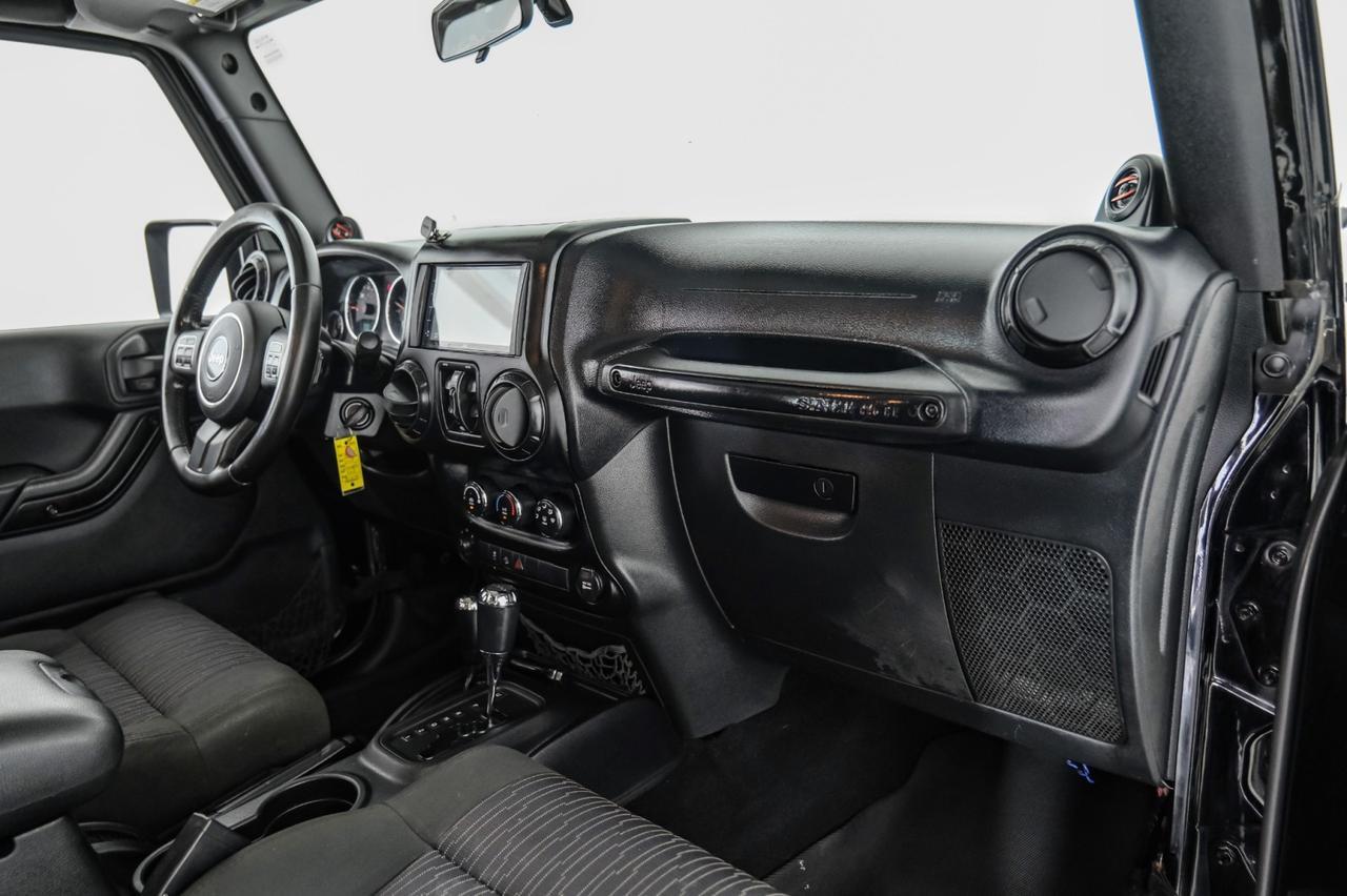 2011 Jeep Wrangler UNLIMITED SPORT 4WD AUTOMATIC HARD TOP CONVERTIBLE RUNNING BOARDS TOWING HITCH Carrollton TX